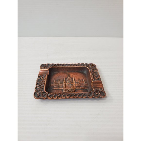vintage small copper ashtray / Vintage Copper Souvenir Ashtray Ashtray || - Picture 2 of 9